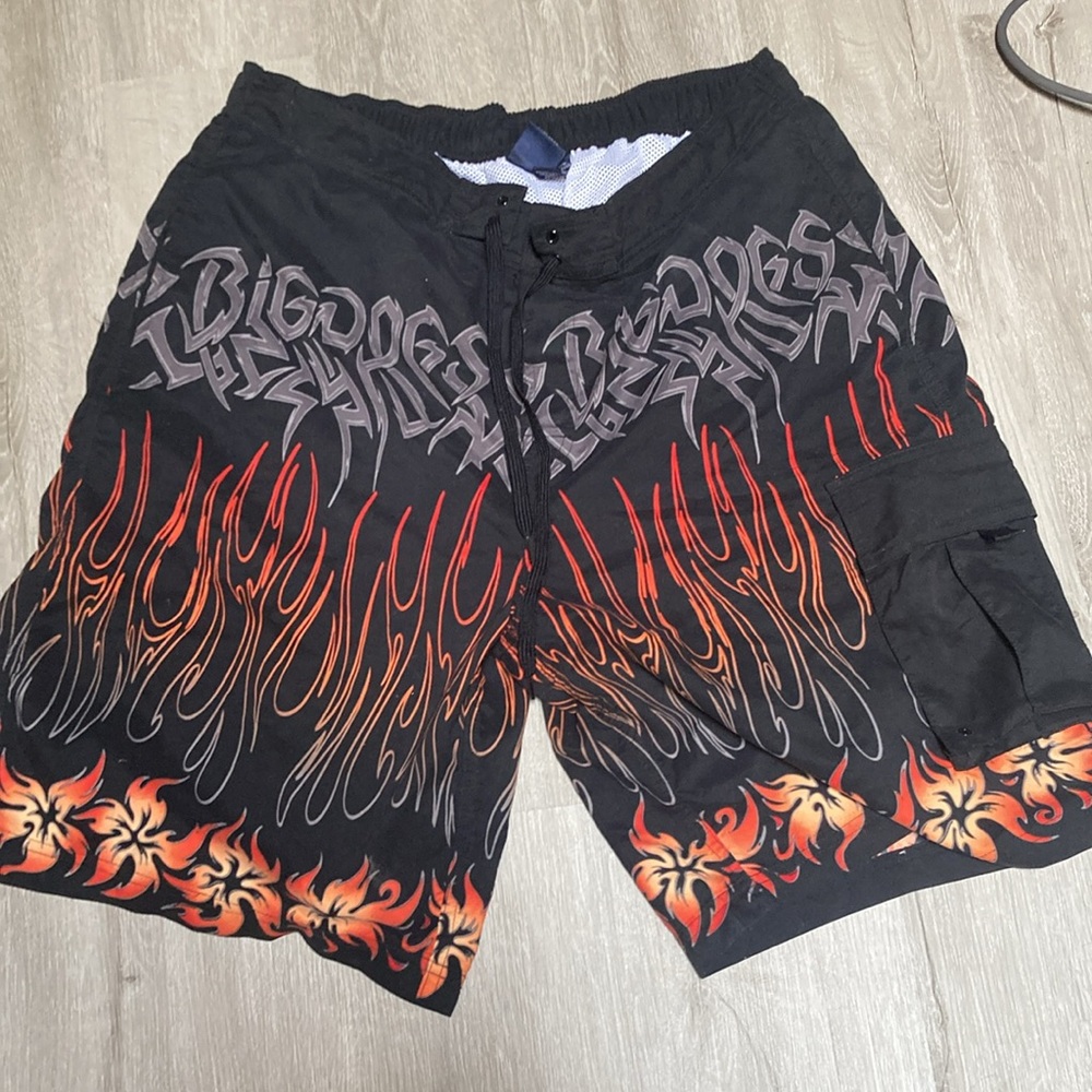 Big Dogs large swim trunks nwot